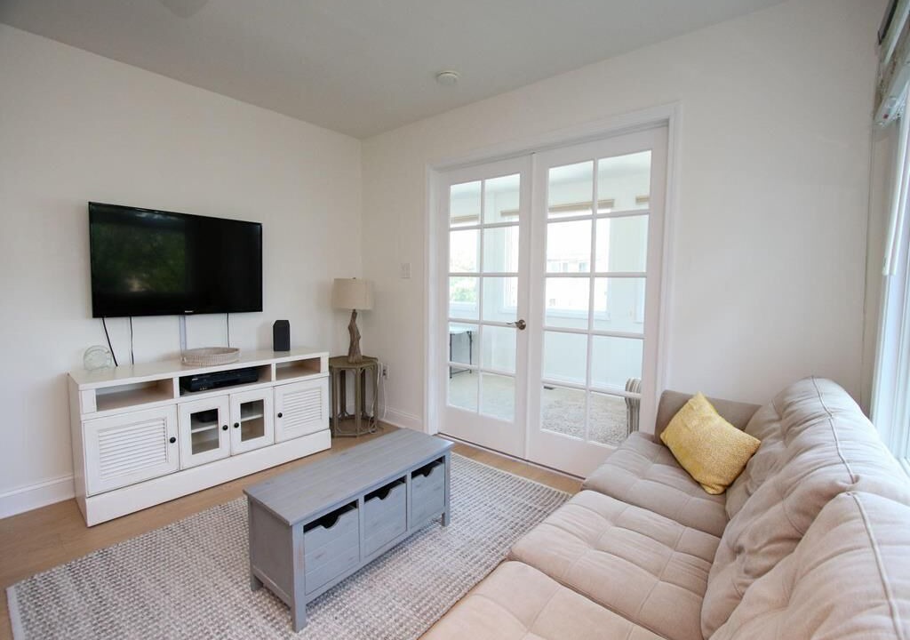 Photo of Livingroom in Harvey Cedars