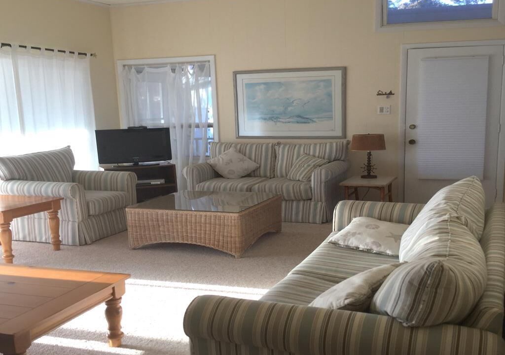 Photo of Livingroom in Loveladies