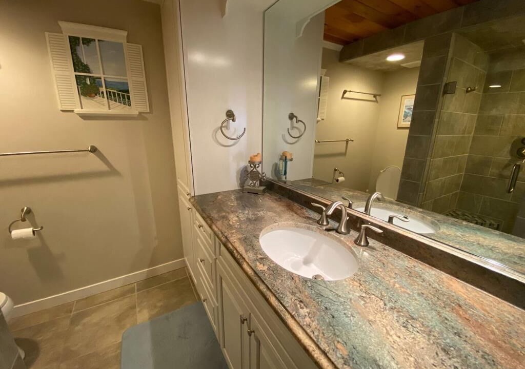 Photo of Bathroom in Barnegat Light