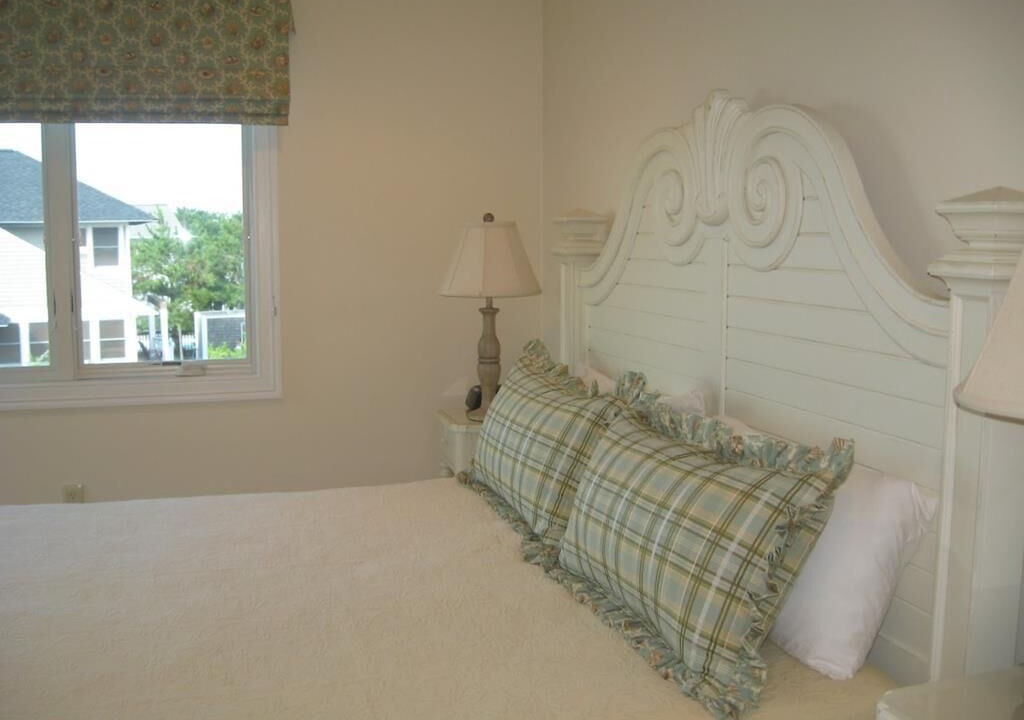 Photo of Bedroom in Loveladies