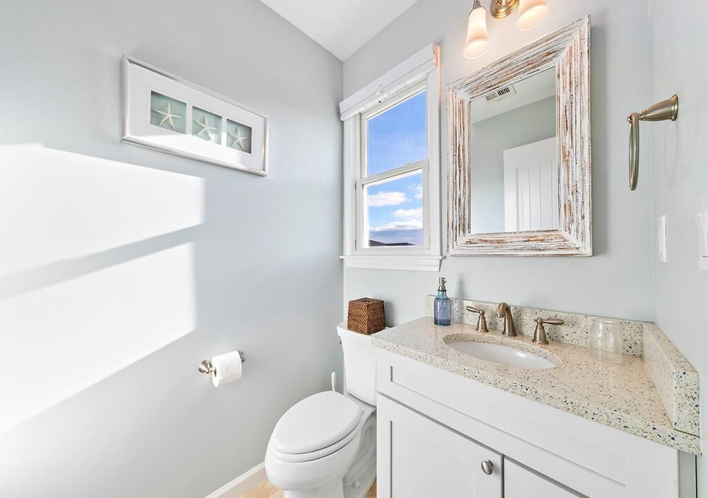 Photo of Bathroom in Beach Haven Gardens