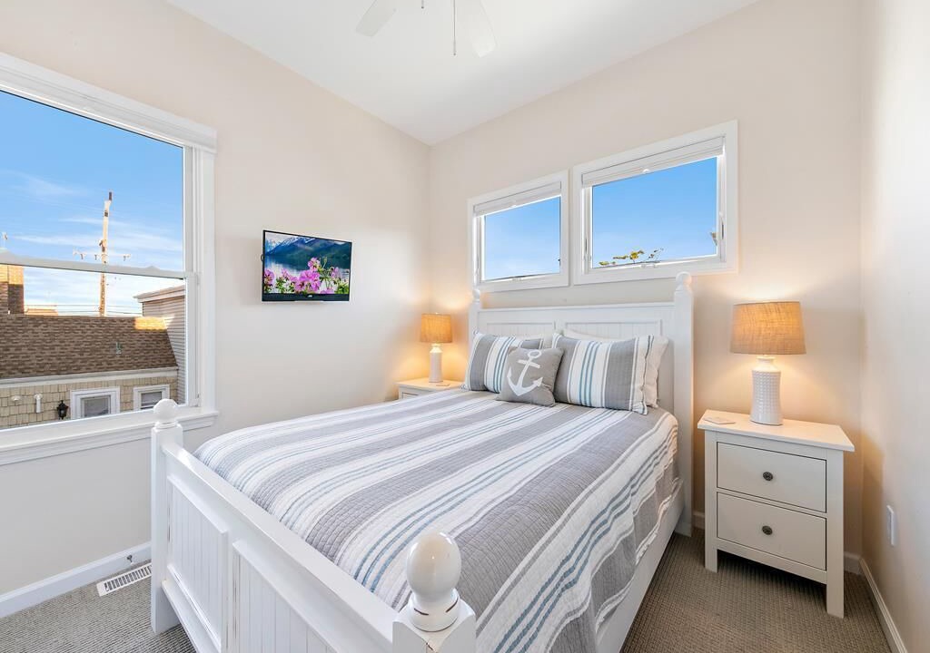 Photo of Bedroom in Beach Haven Gardens