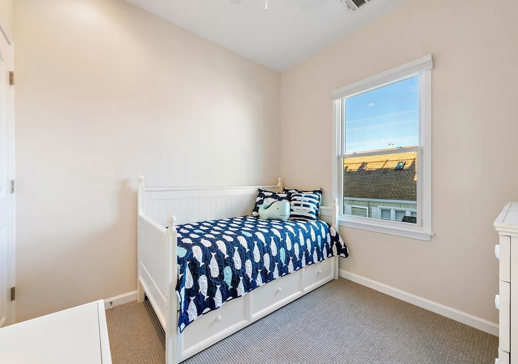 Photo of Bedroom in Beach Haven Gardens
