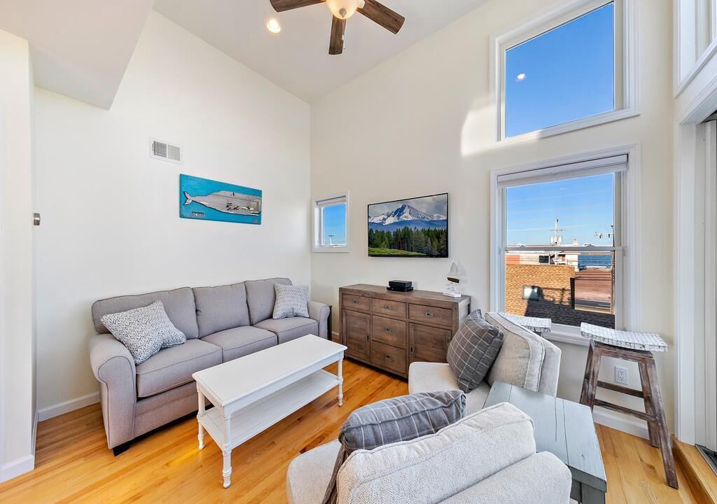 Photo of Livingroom in Beach Haven Gardens