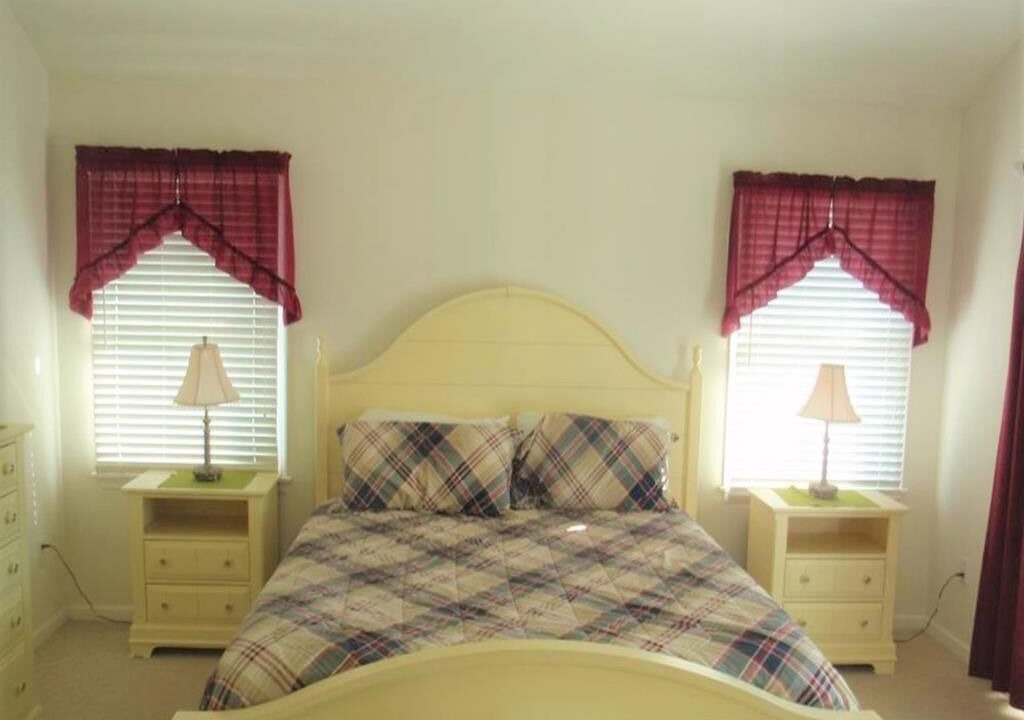 Photo of Bedroom in Beach Haven Gardens