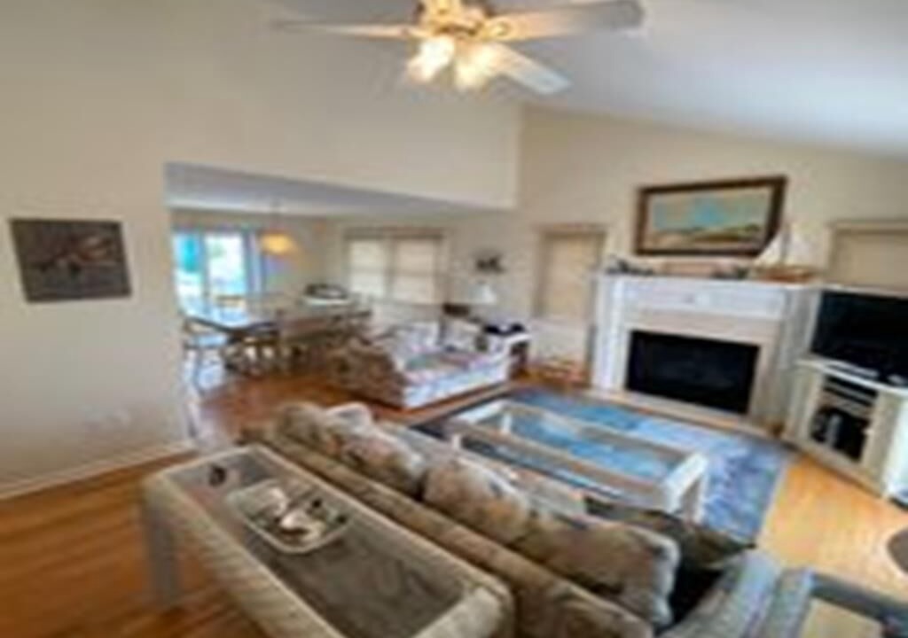 Photo of Livingroom in South Beach Haven