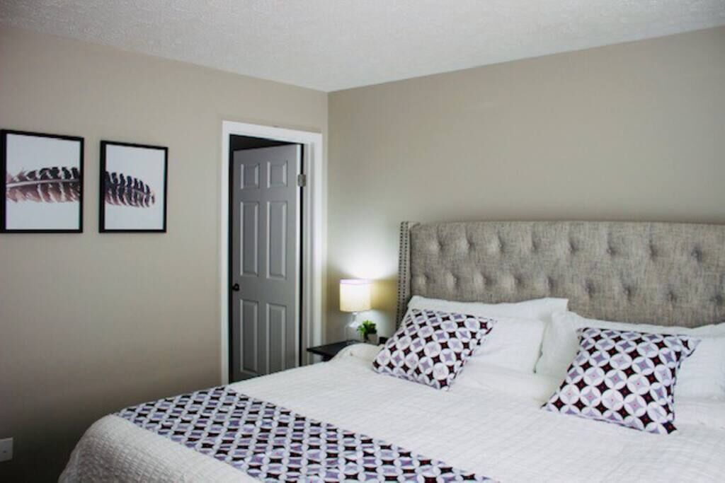 Photo of Bedroom in Akron