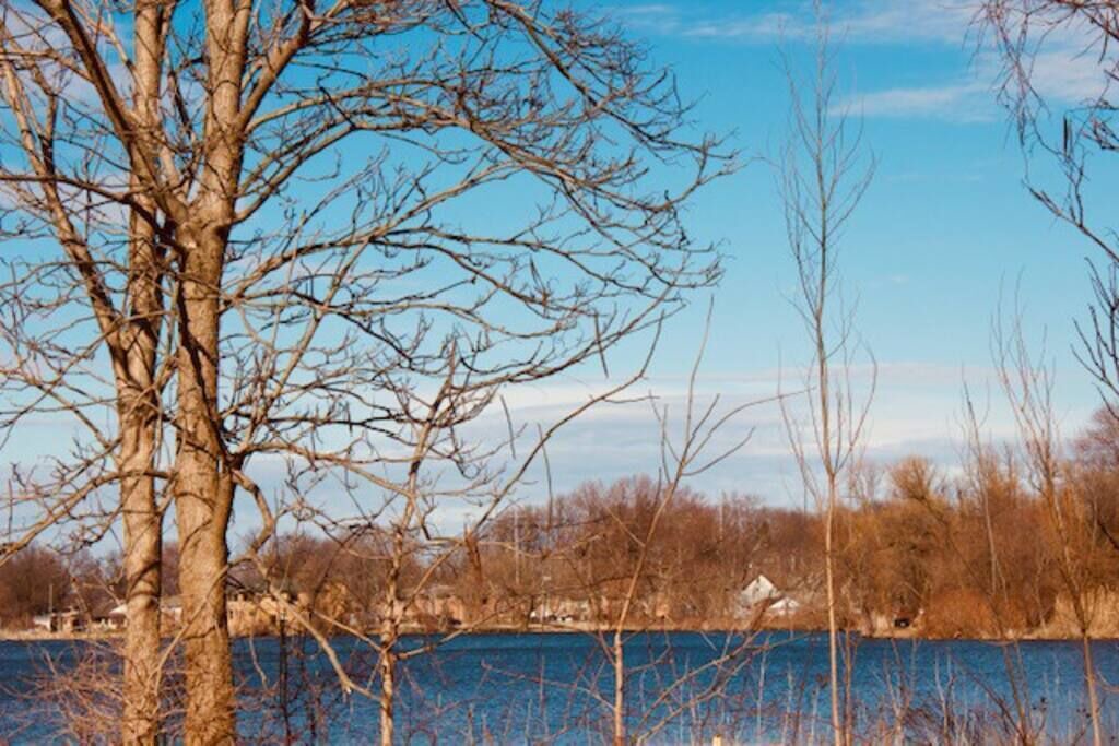 Photo of Outdoor in Akron