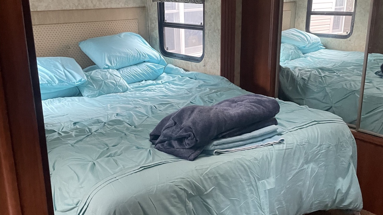 Photo of Bedroom in Cedar Mountain