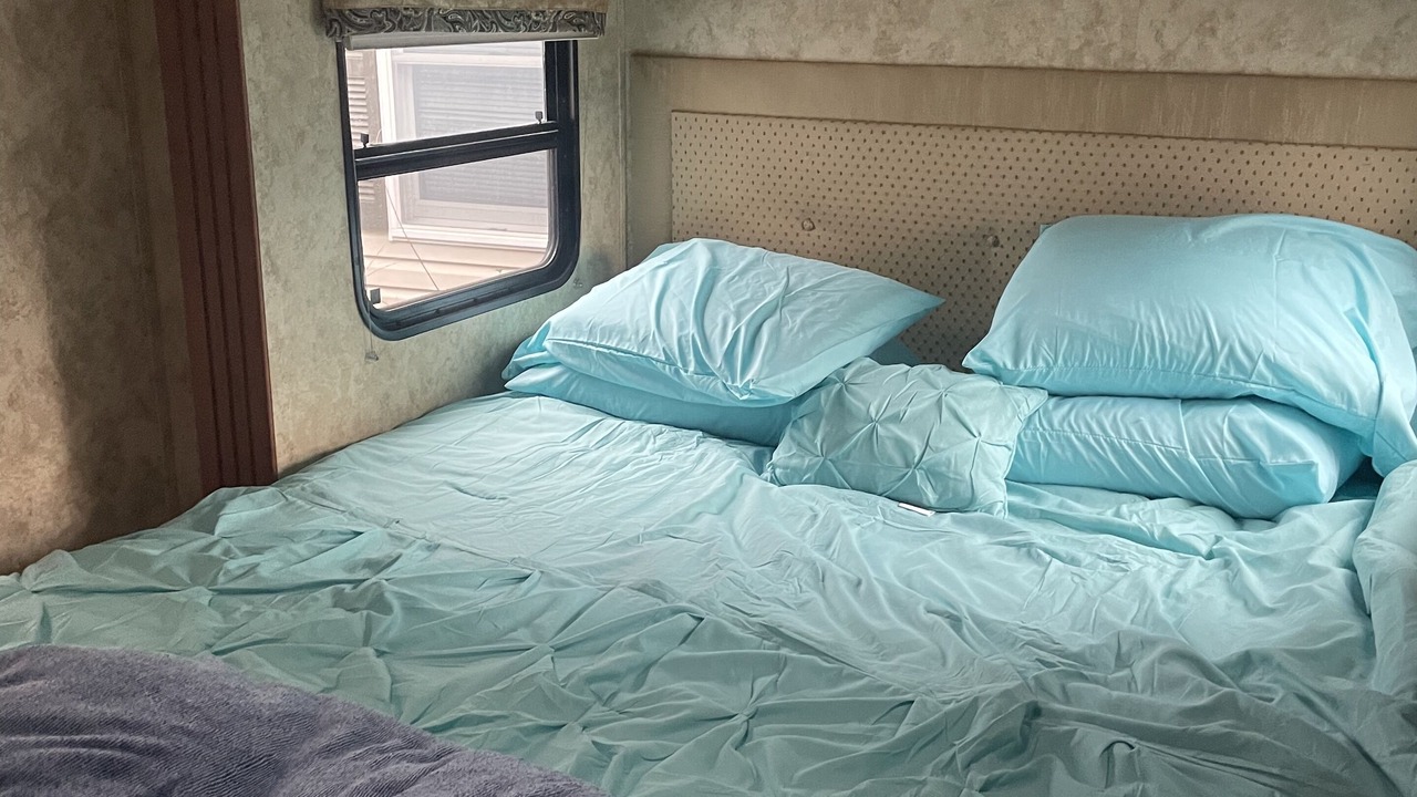 Photo of Bedroom in Cedar Mountain
