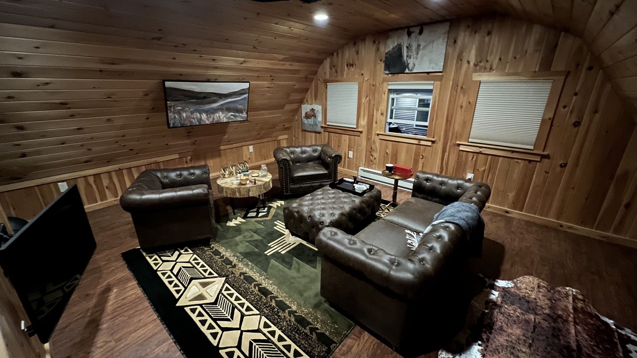 Photo of Livingroom in Succasunna