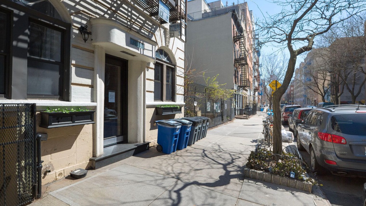 Photo of Outdoor in Alphabet City