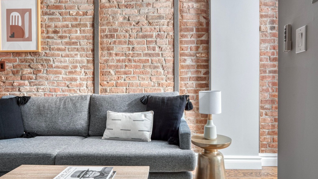 Photo of Livingroom in Alphabet City