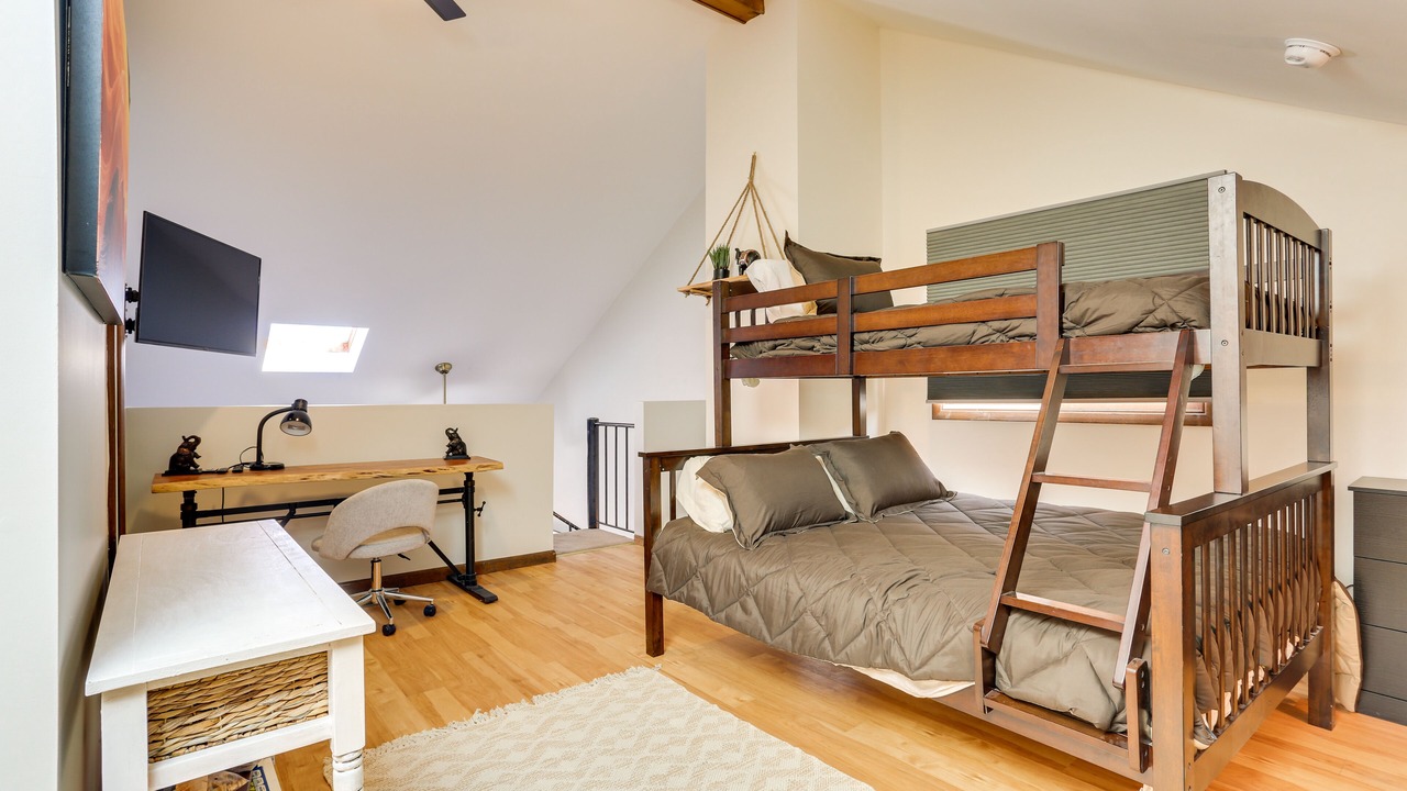 Photo of Bedroom in Vernon