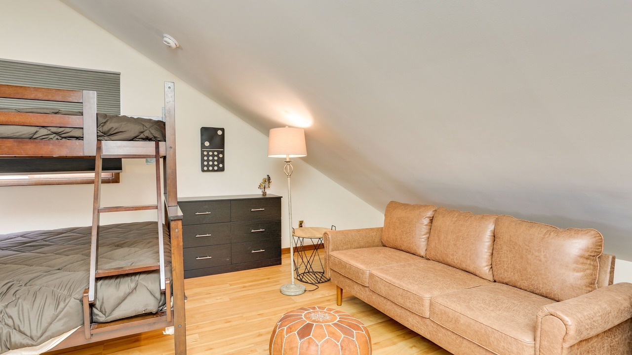 Photo of Bedroom in Vernon