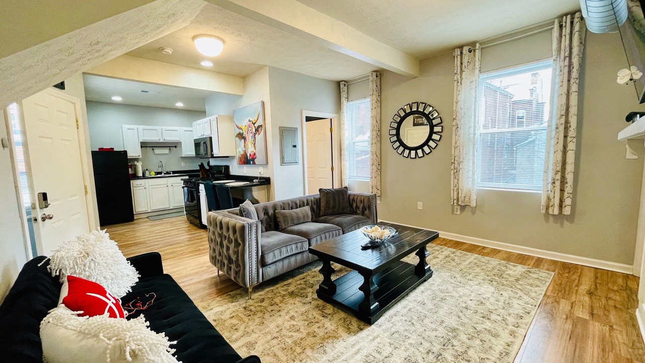 Photo of Bedroom in Central Northside