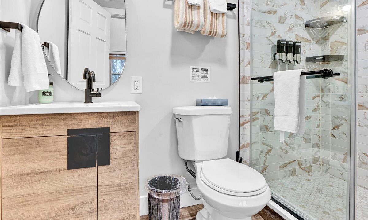 Photo of Bathroom in Lambertville