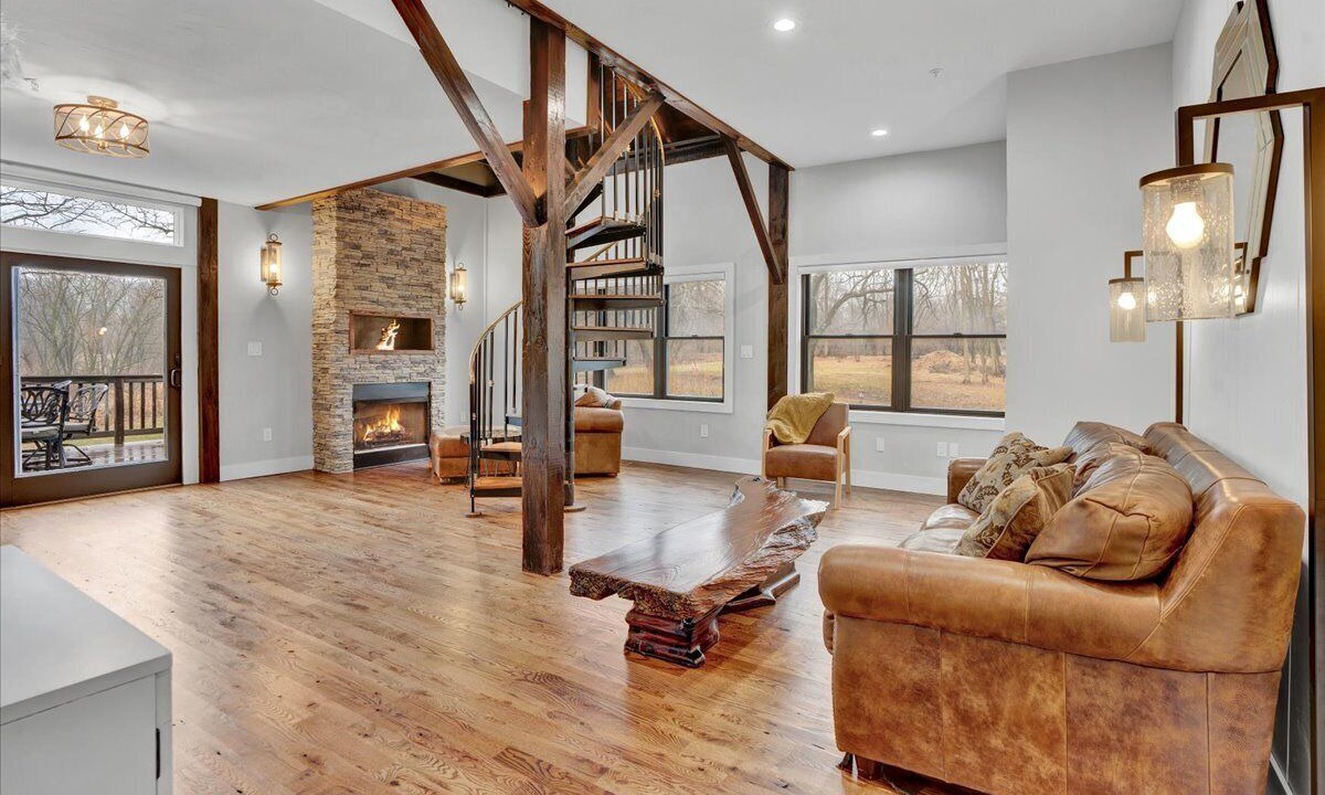 Photo of Livingroom in Lambertville