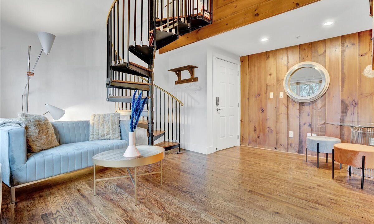 Photo of Livingroom in Lambertville