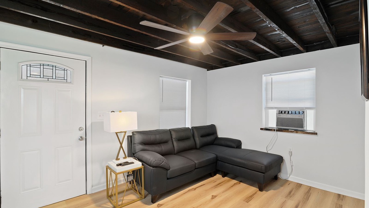 Photo of Livingroom in Bowers Beach