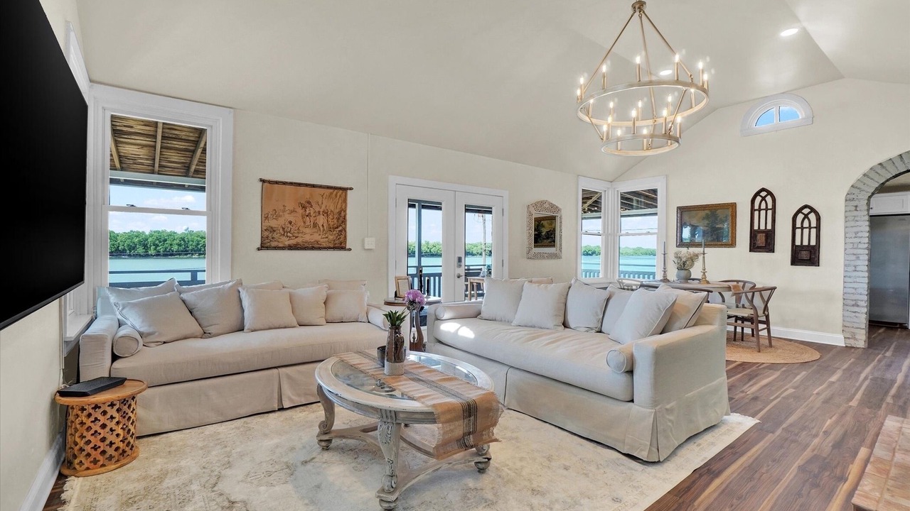 Photo of Livingroom in Salunga