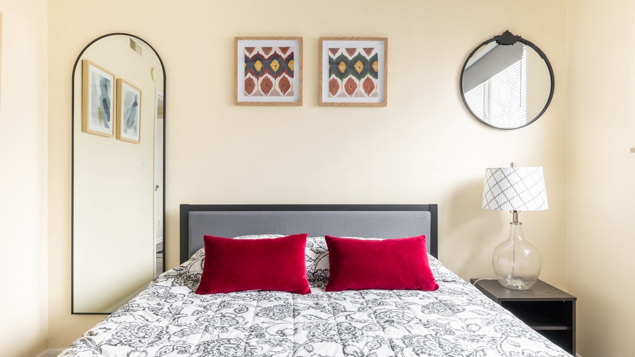 Photo of Bedroom in Fairview Park