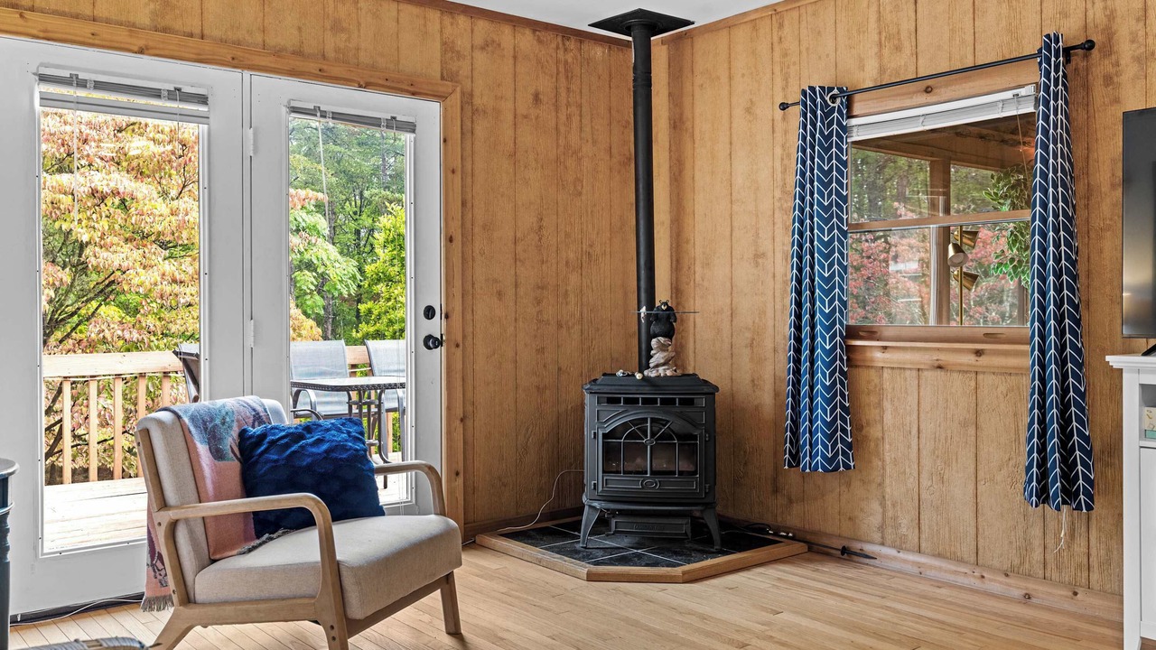 Photo of Livingroom in Great Cacapon