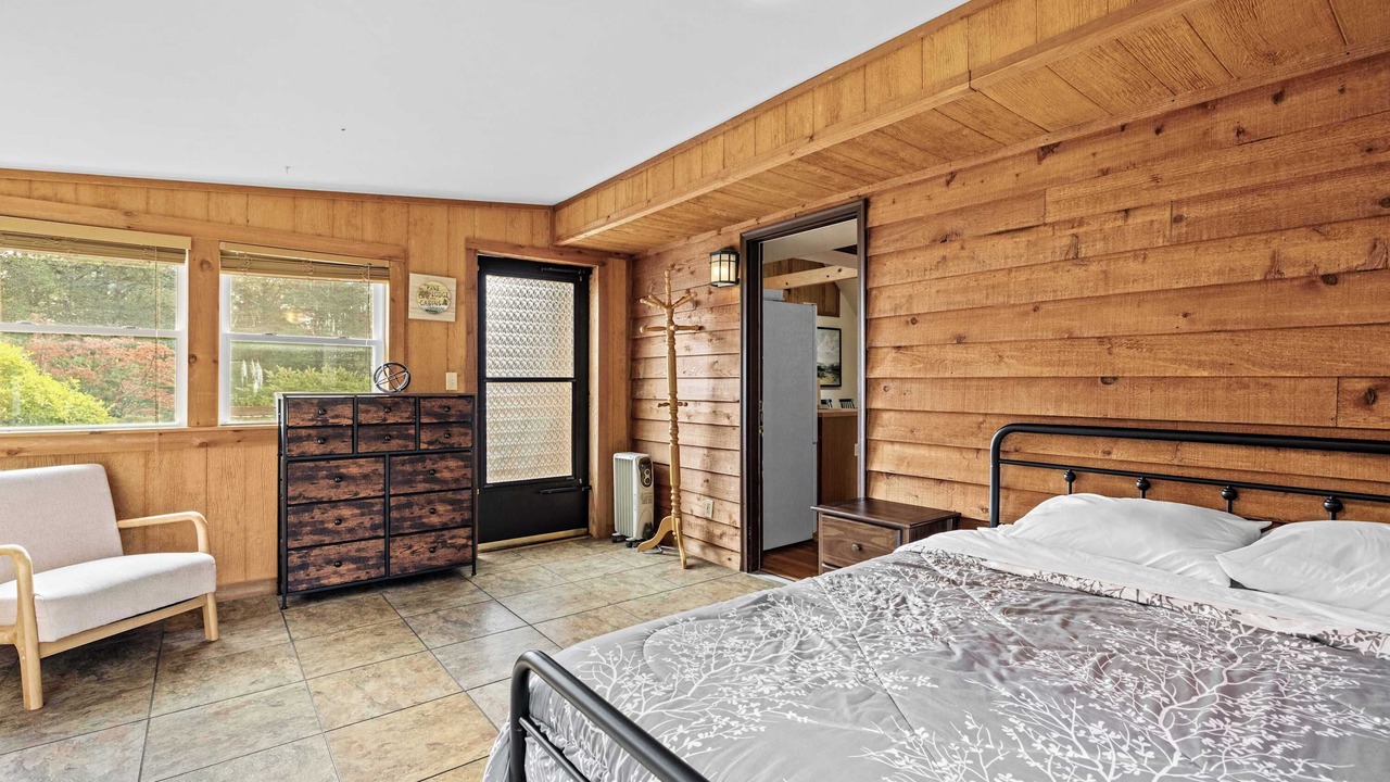 Photo of Bedroom in Great Cacapon