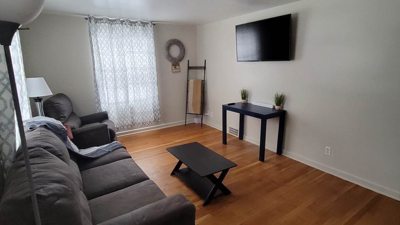 Photo of Livingroom in Boardman