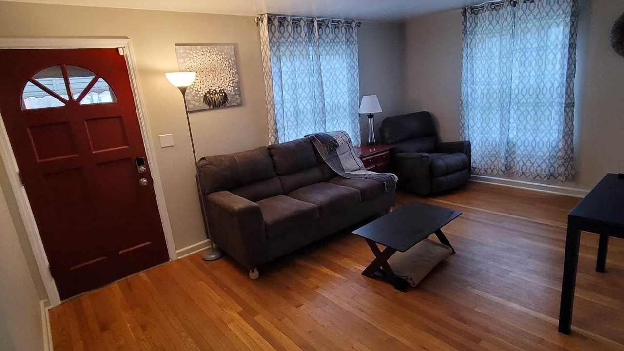 Photo of Livingroom in Boardman