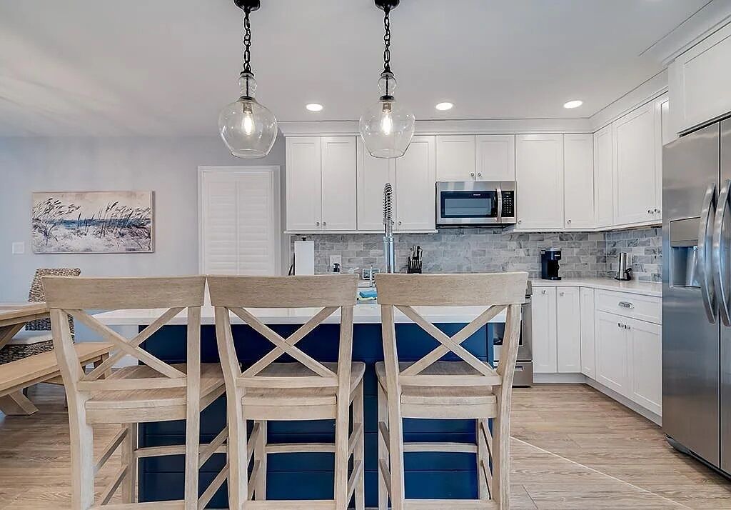 Photo of Kitchen in Heron Harbour Isle