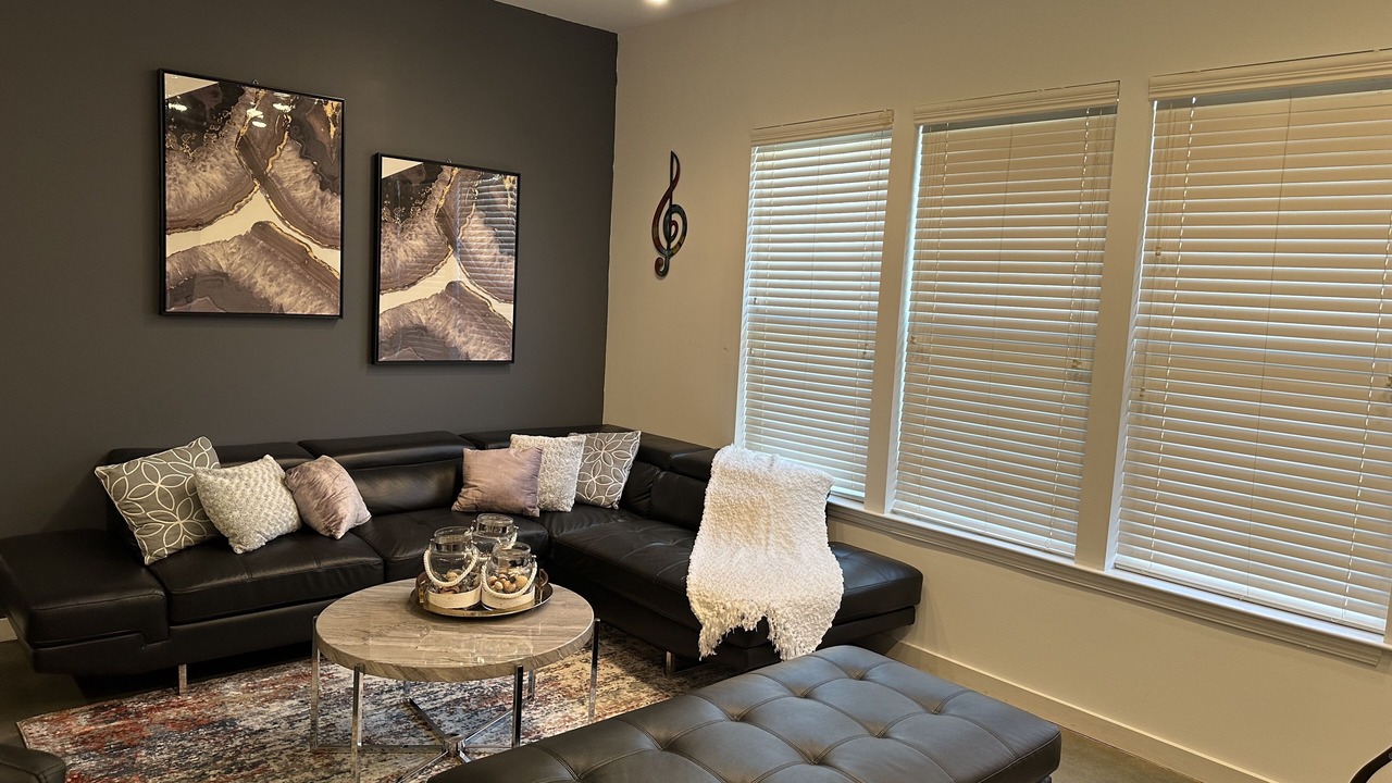 Photo of Livingroom in Downtown Memphis