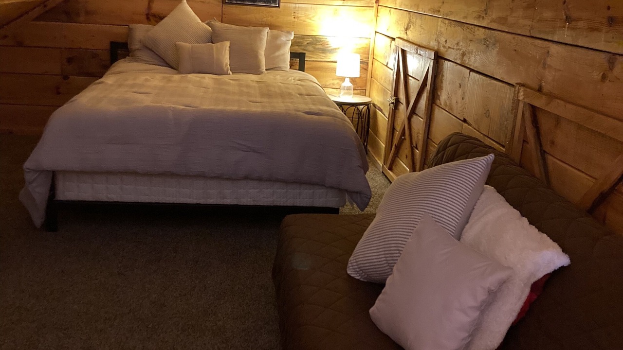Photo of Bedroom in Brookville