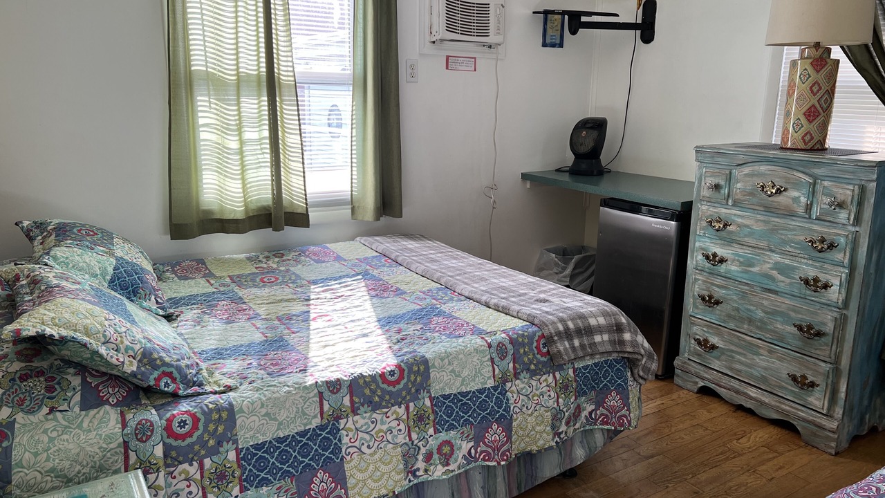 Photo of Bedroom in Seaside Heights