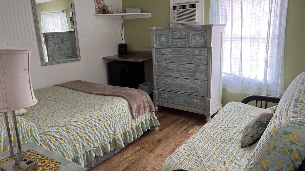 Photo of Bedroom in Seaside Heights