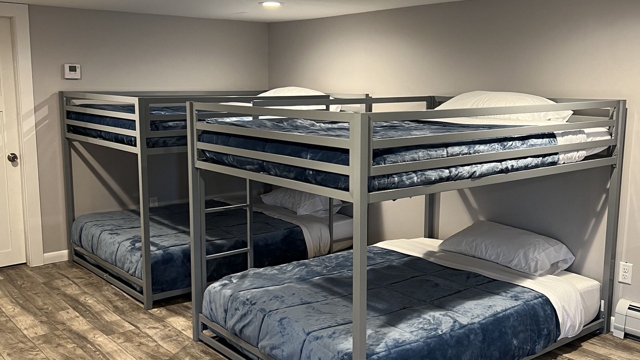 Photo of Bedroom in Lakeville