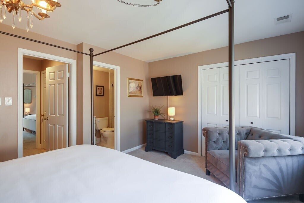 Photo of Bedroom in Old Town Alexandria