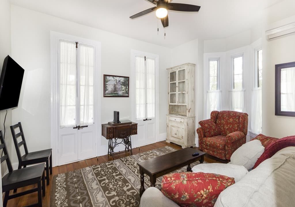 Photo of Livingroom in Cape May Point