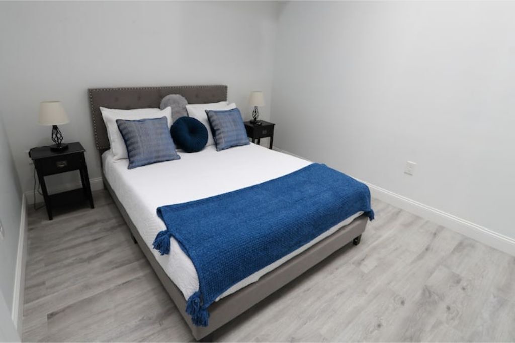 Photo of Bedroom in Downtown Historic District