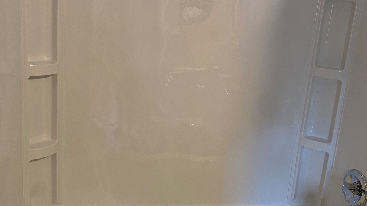 Photo of Bathroom in Uhrichsville