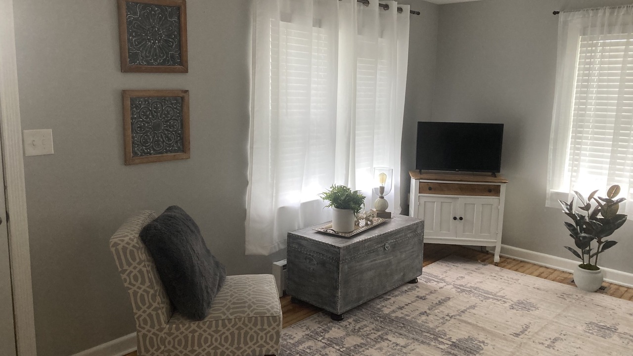 Photo of Livingroom in New Holland