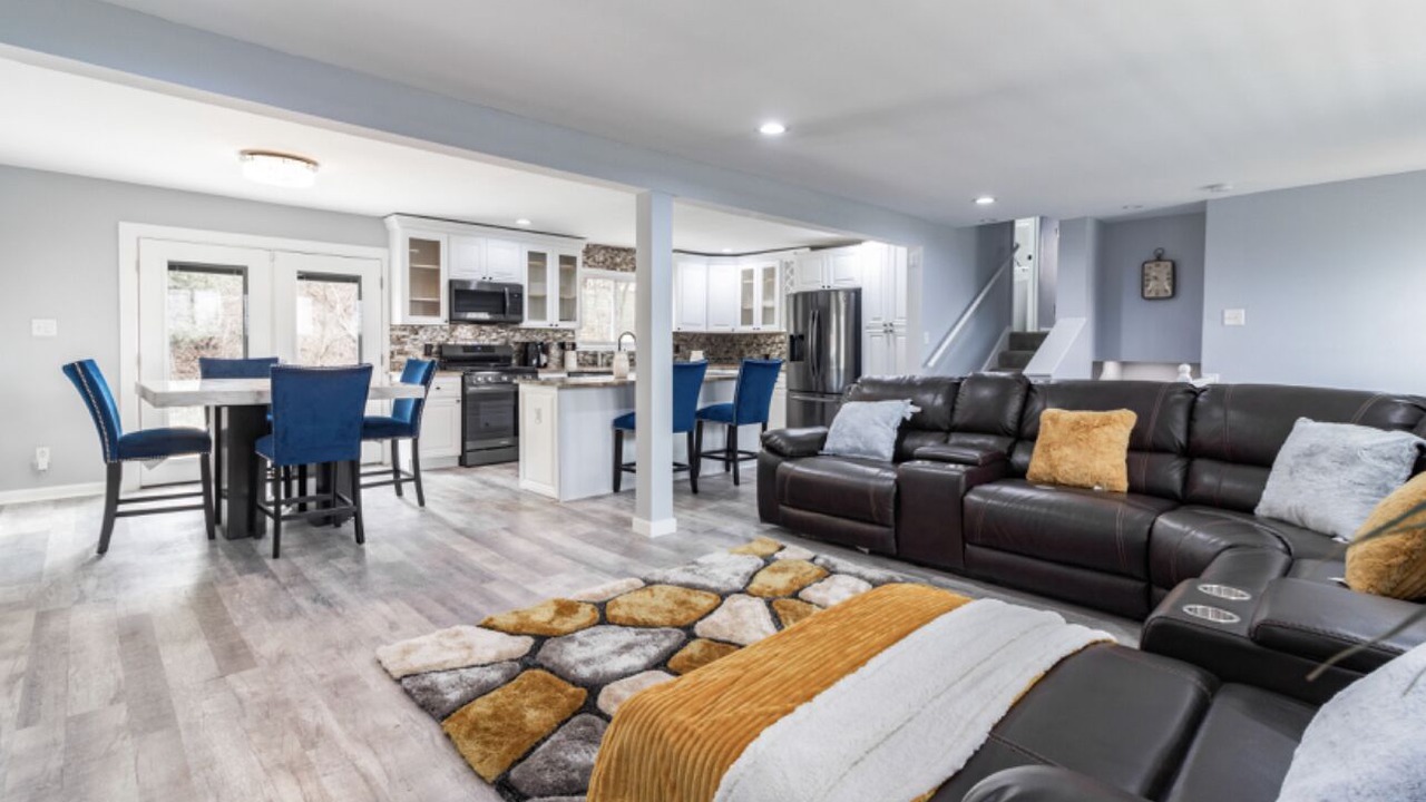 Photo of Livingroom in Monroeville