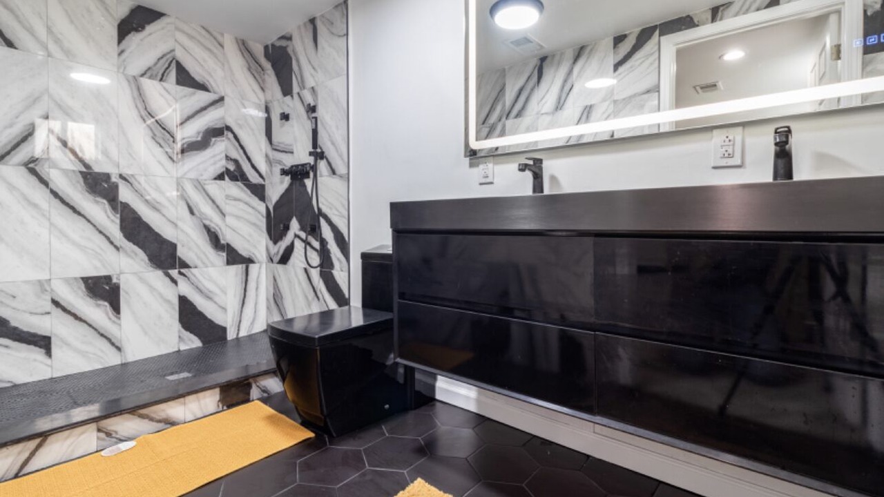 Photo of Bathroom in Monroeville