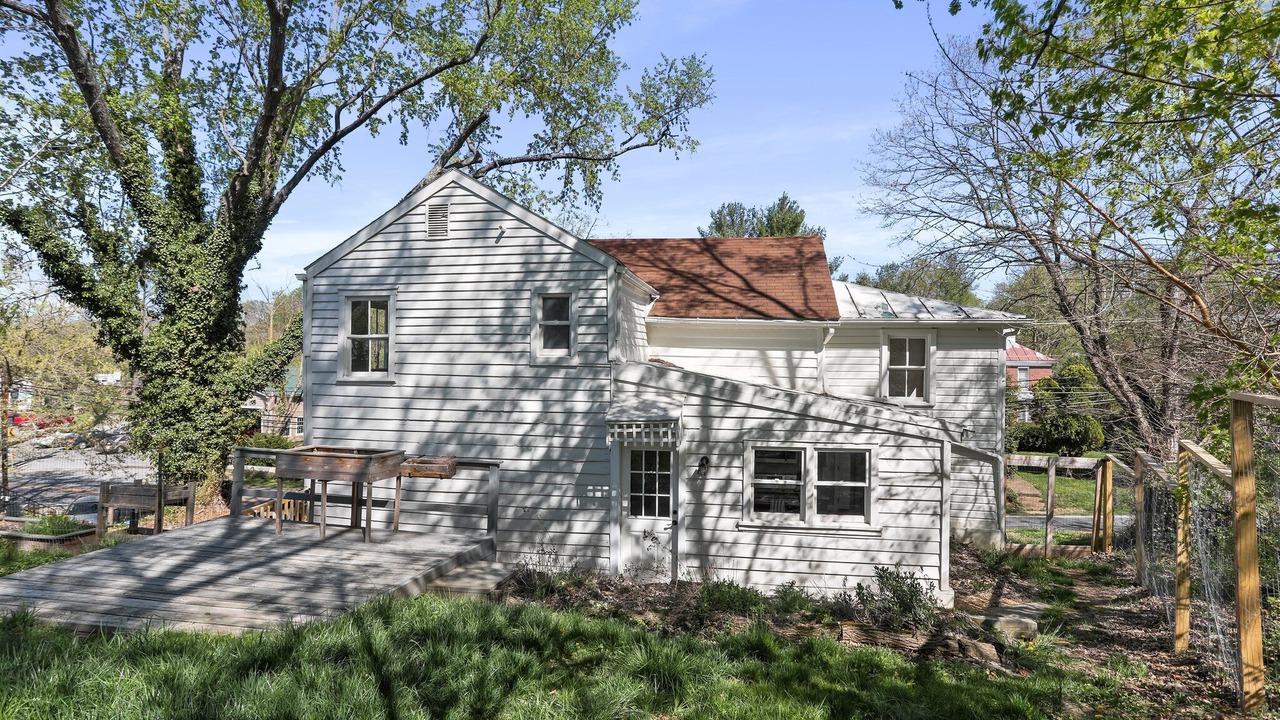 Photo of Outdoor in Shepherdstown