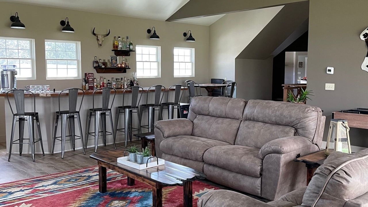 Photo of Livingroom in Canonsburg