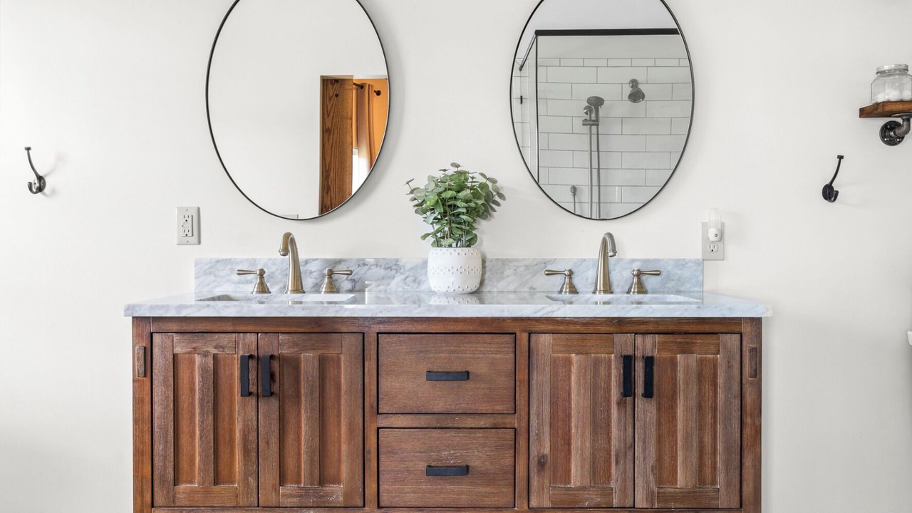 Photo of Bathroom in Canonsburg