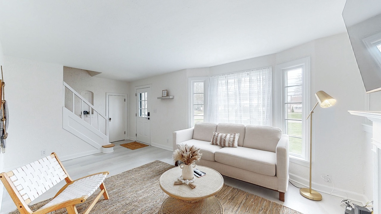 Photo of Livingroom in Canton