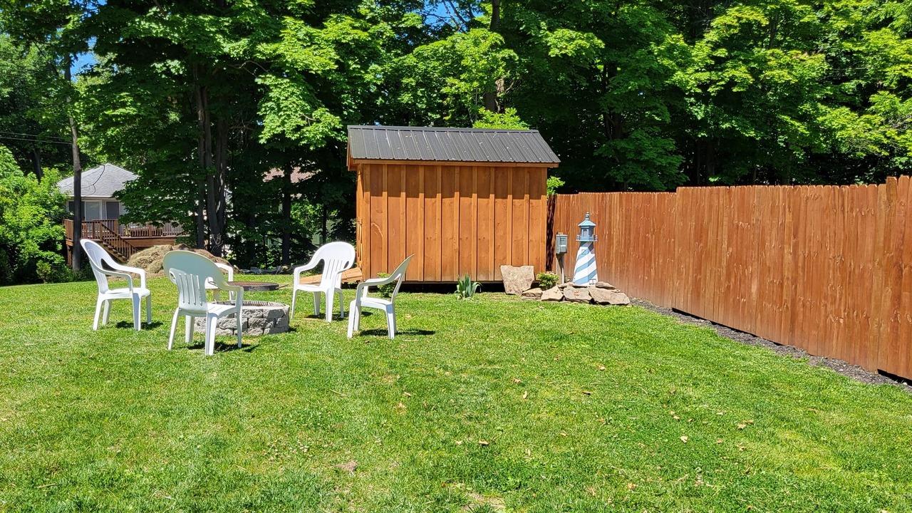 Photo of Others in Conneaut