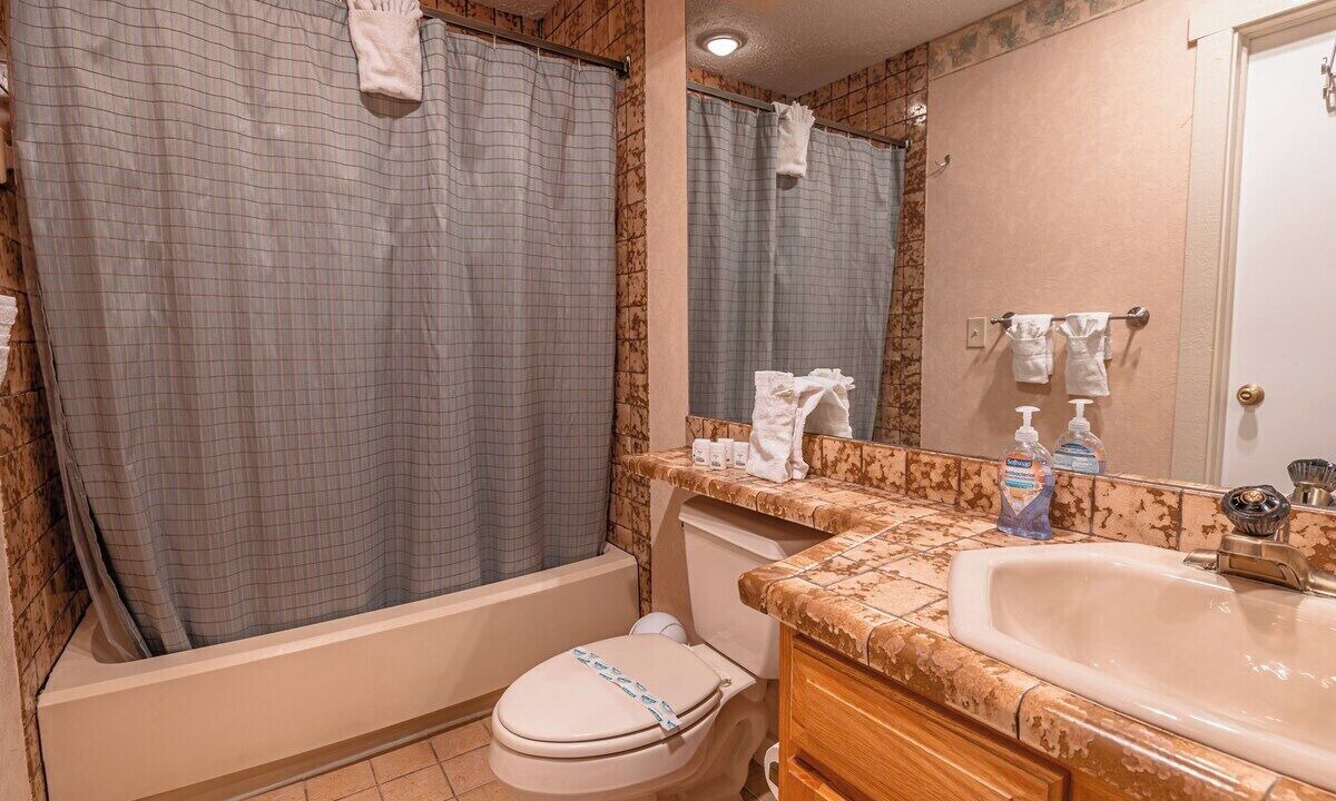 Photo of Bathroom in White Haven