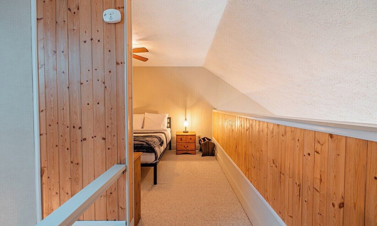 Photo of Bedroom in White Haven